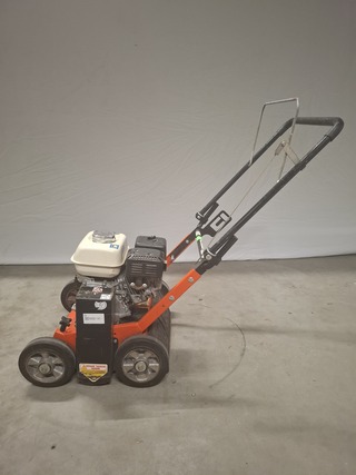 Verticuteermachine – 400mm – benzine Eliet, E 401 Petrol, bouwjaar 201