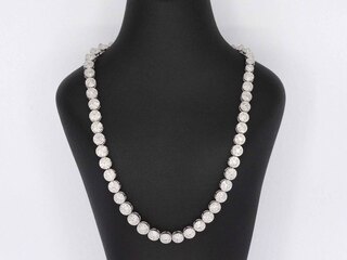 Witgouden collier met 15.00 carat diamanten