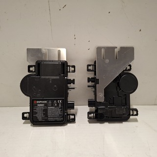 6x Micro-omvormer en 8x kabel Enphase, IQ8MC