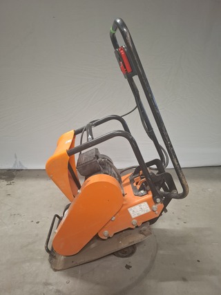 Trilplaat – 14kN – 230V Euro Shatal, PC1443E, bouwjaar 2019