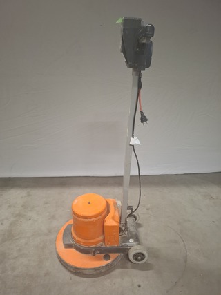 Vloerschuurmachine roterend 230V Numatic, HFM 1515, bouwjaar 2014