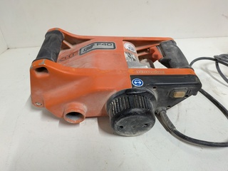 Muursleuvenfreesmachine 230V Spit, F40, bouwjaar 2012