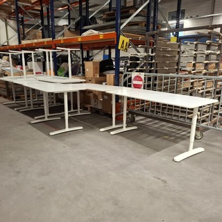 Ca. 10x Bureau, Ikea, wit