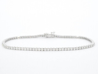 Witgouden armband met diamanten 1.20 carat