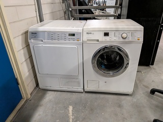 Wasmachine en warmtepompdroger, Miele, W2521 en T8957WP, wit/grijs