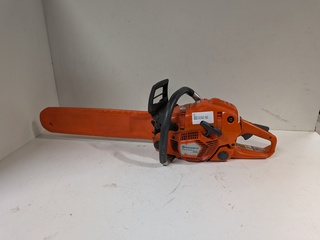 Kettingzaag 45cm benzine Husqvarna, 555, bouwjaar 2017