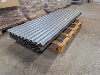 9x Zwaluwstaartplaat Lewis, bouwjaar 2023