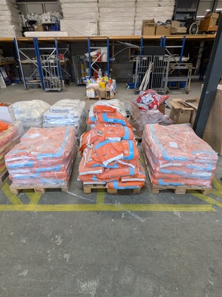 Ca. 75x zak à 25 kg poederlijm Coba, CTA 100