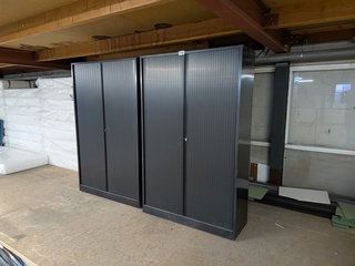 2x Lameldeurkast Ahrend