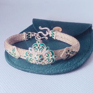 Thais zilveren juweliersarmband met emaille details