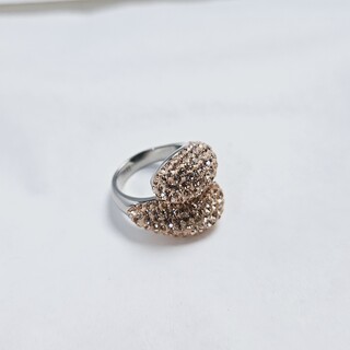 Gioielli dames ring – Stenen zijn geen natuurlijke diamanten