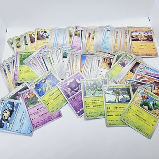 Ca. 204x Japanse Pokémonkaarten