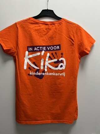 KiKa t-shirt, gesigneerd door Joy Beune en Kjeld Nuis