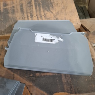 Partij kunststof tussenschotten