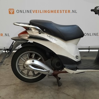 Snorscooter, Piaggio, Liberty 4T, 2013