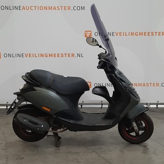 Snorscooter, Piaggio, Zip, 2020