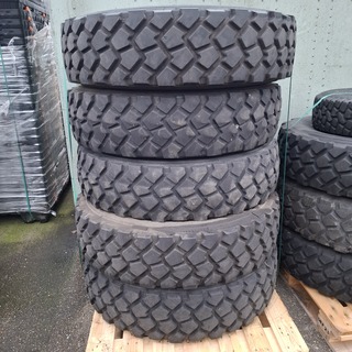 5x Vrachtwagenband, Michelin, XZL