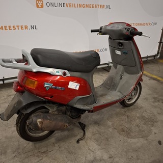 Motorscooter, Piaggio, SKR125