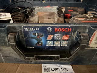 Boormachine in koffer, 2x accu, 1x lader Bosch