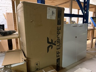 Partij (online) winkelvoorraad w.o. badkamer artikelen Aquamarin