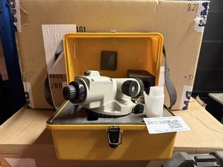 Waterpasinstrument Nikon, AE-7