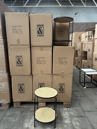 Pallet bijzettafels rotan (18x) Crate & CarGo