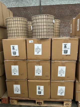 Pallet lampenkappen (22x) Crate & CarGo