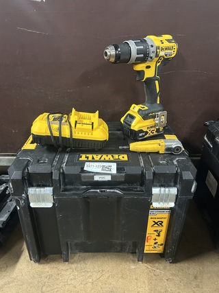 Accu klop-/schroefboormachine in koffer, 1x accu, 1x lader DeWalt, DCD