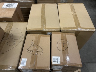 Mix pallet met 50 stuks design verlichting Paco Home – verkrijgbaar op