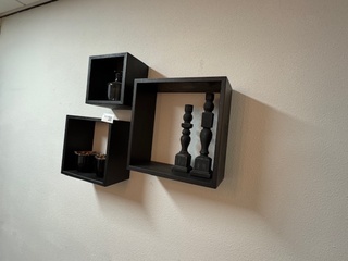 3x Wandkastje en diverse decoratie