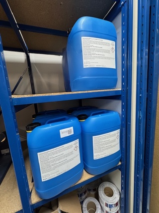 6x jerrycan Calciumchloride Bufa