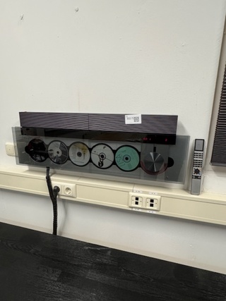 Stereo CD-speler Bang en Olufsen, Beosound 9000, met afstandsbediening