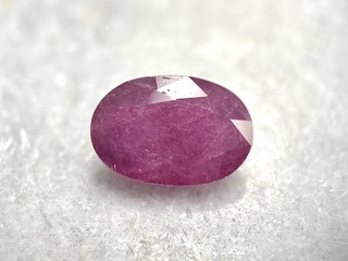 Edelsteen – 11.56 carat natuurlijke robijn