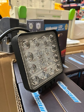 Ca. 30x Välesun led werklamp