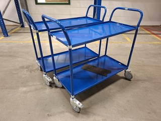 2x Metalen materiaalwagen, Km