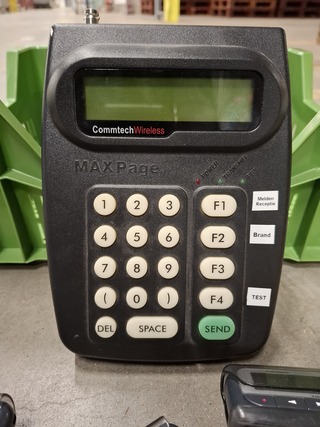Piepersysteem met 7x pieper Commtech wireless, Maxpage