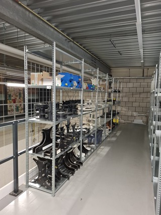 2x Metalen magazijnstelling