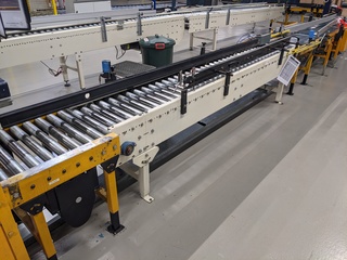 Rollenbaan/band divers, Divers, wit / geel