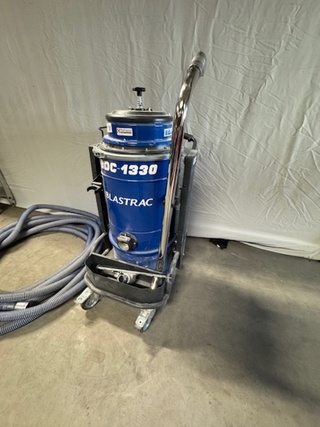 Industriële stofzuiger Blastrac, BDC-1330, blauw