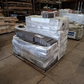 Ca. 840x Gevelsteen, zwart