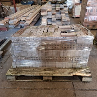 Ca. 275x Gevelsteen WF