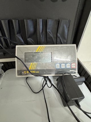 Weegschaal Kern, EOB