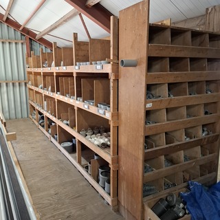 Partij PVC hulpstukken in stelling