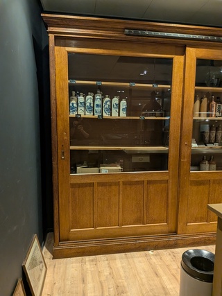 Nostalgische apothekerskast