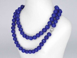 Ketting met lapis lazuli edelsteen en een diamanten sluiting