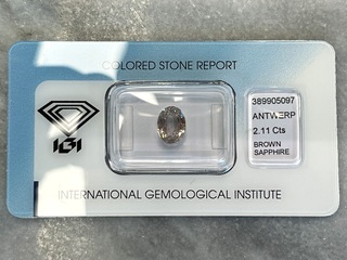 Edelsteen – 2.11 carat natuurlijke saffier (gecertificeerd)