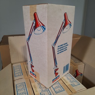 Partij bureaulampen, Atlas