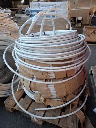 Partij flexibele waterleidingen