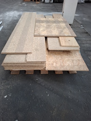 Partij hout + spaanplaten