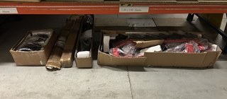 Partij fitness apparaten en onderdelen w.o. halterschijven